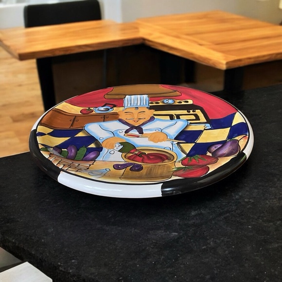 Decorative plate. NO CHIPS OR CRACKS - Picture 3 of 5